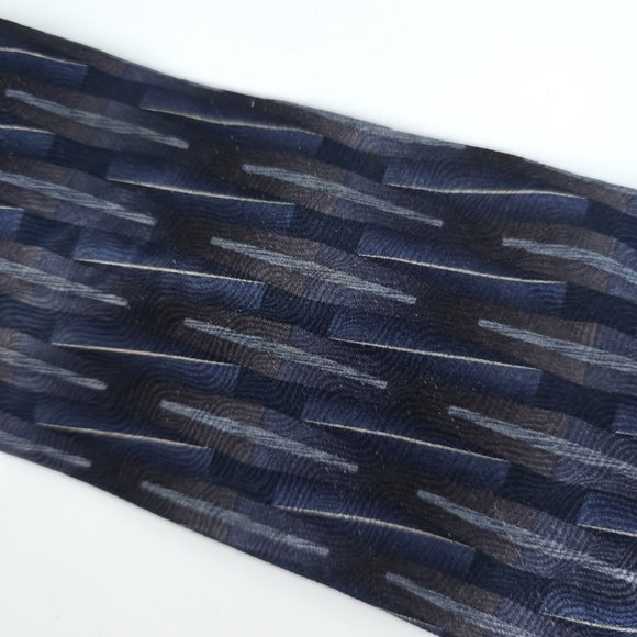 JF J. Ferrar Men Necktie All Silk Blue Gray Multi Size 60x4 - NWOT - made in USA - Picture 2 of 5